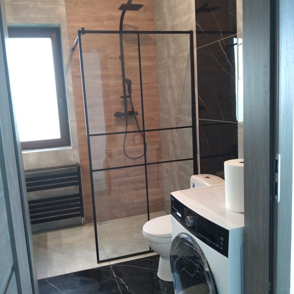 Remont łazienki – płytki wielkoformatowe